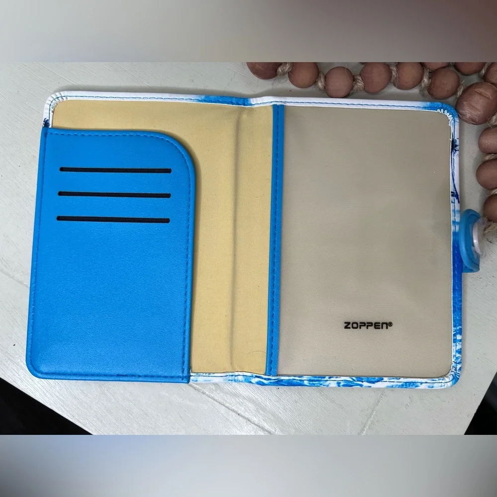 Brand New - ZOPPEN Passport Holder